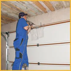 Community Garage Door Repair Service Dorchester Center, MA 617-945-8085 - side-garage-door-repair-10-48m
